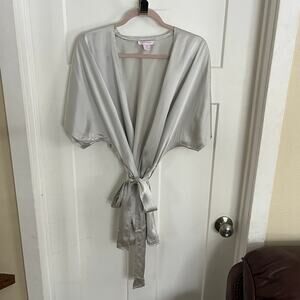 La Mouette 100% Silk Short Robe Gray Tie Waist Loungewear OS